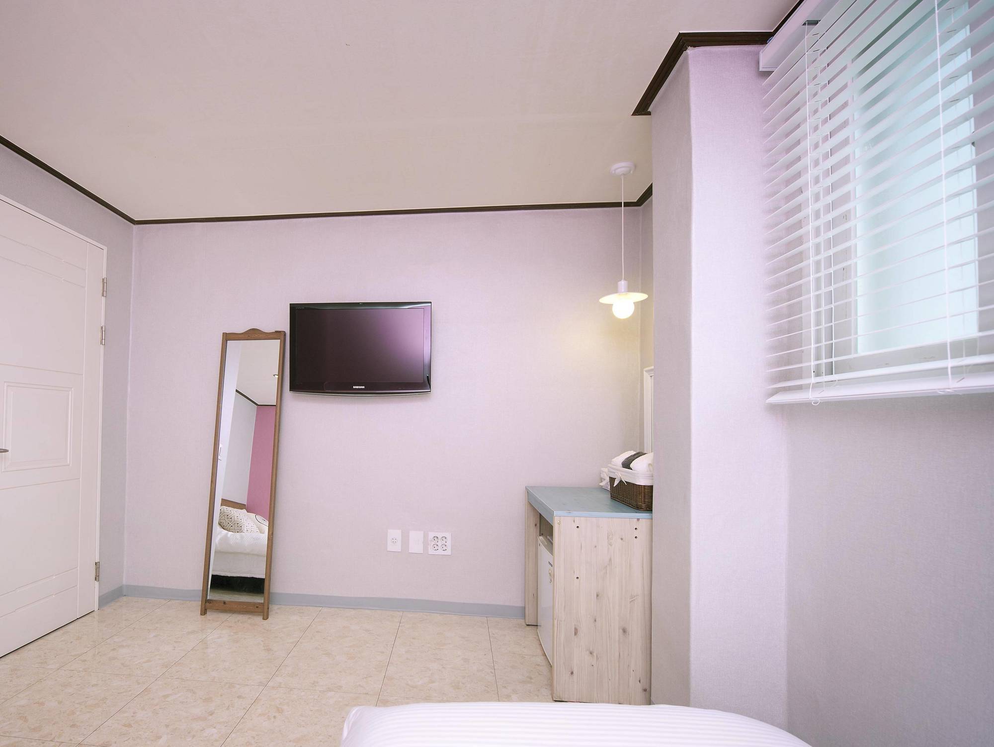 D.H Sinchon Guesthouse Сеул Екстериор снимка
