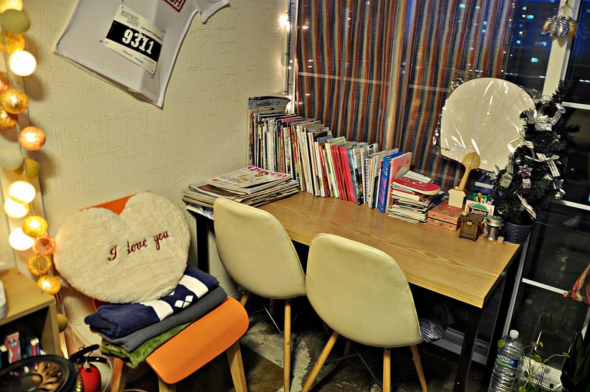 D.H Sinchon Guesthouse Сеул Екстериор снимка